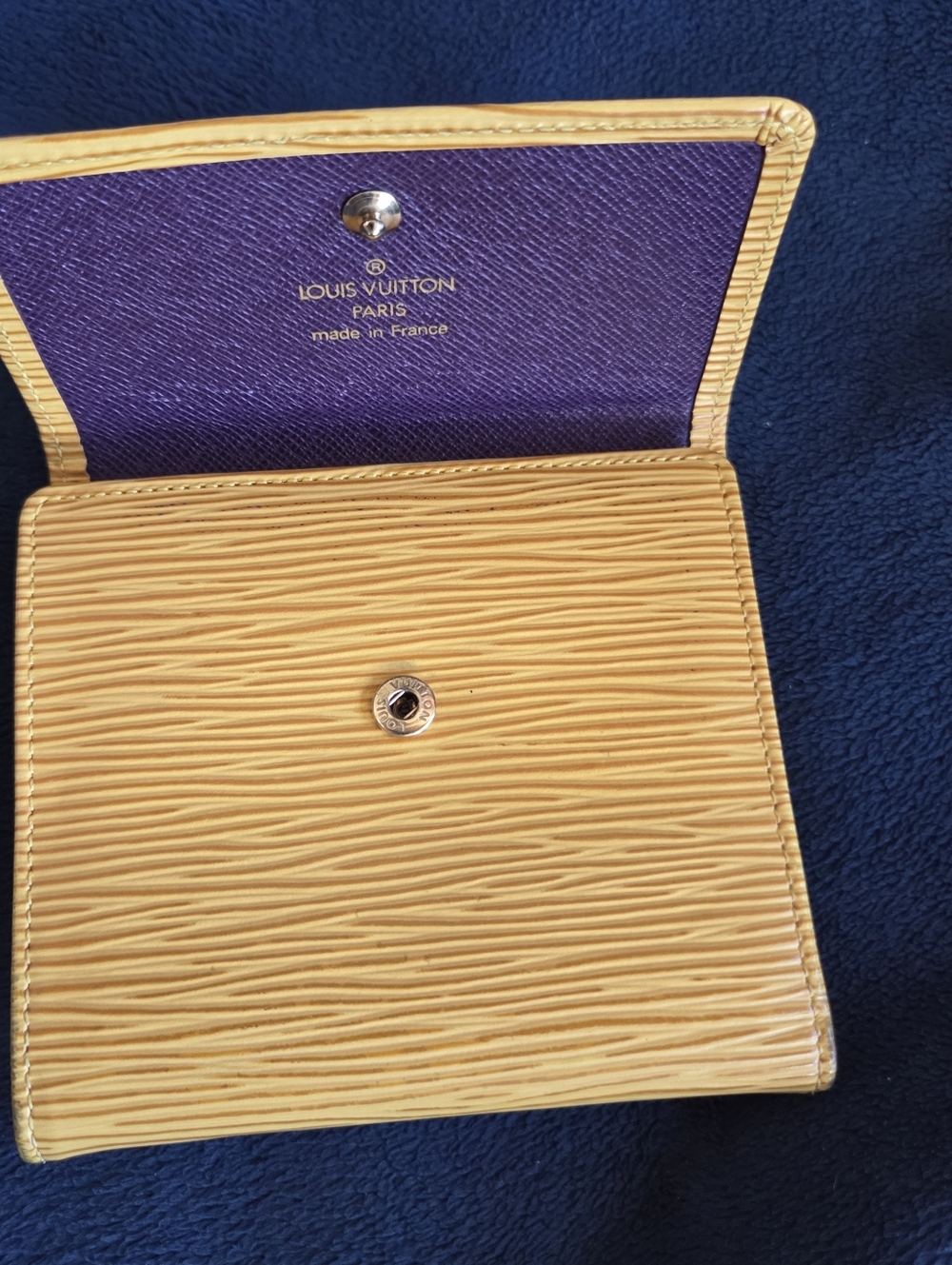 Louis Vuitton Yellow Epi Leather Fold Wallet - Picture 4 of 7